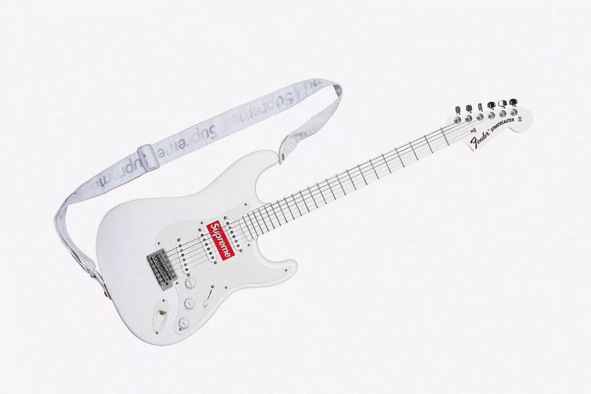 Supreme的联名吉他，凭什么发售价就上万！？10