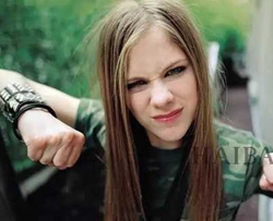 Innocence吉他谱 Avril Lavigne 那些悲喜的回忆才会让我们回味无穷